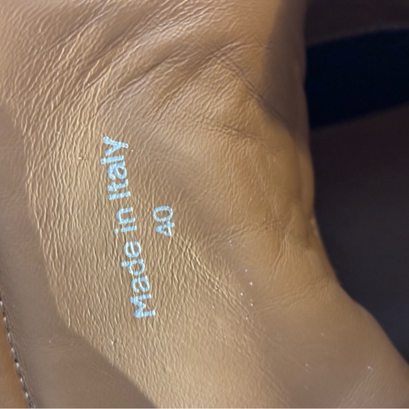 Authentic MCM Men’s Skyward Vintage Monogram High Top Sneakers - Picture 5 of 7